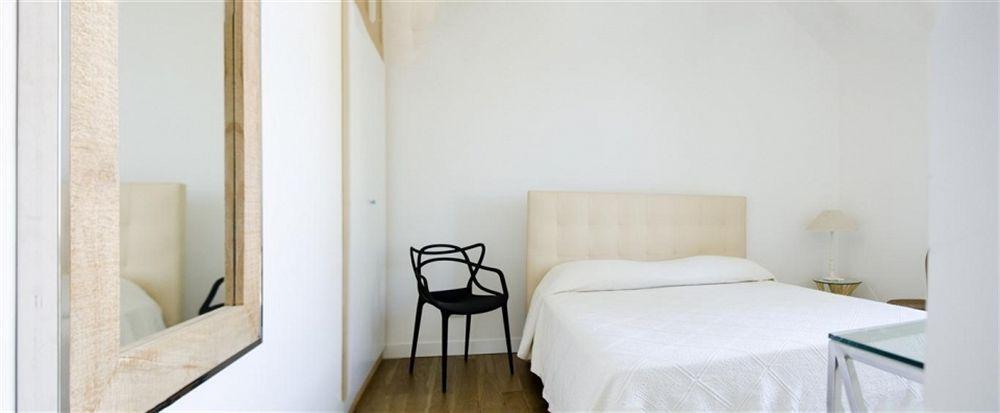 Agora Apartments Сорренто Екстер'єр фото